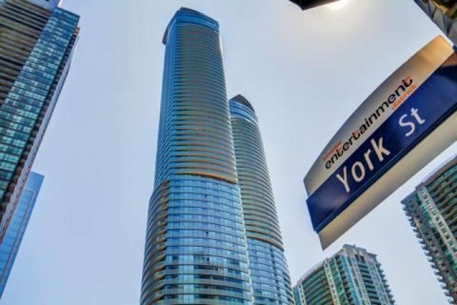 Condo Downtown, Cn Tower, Financial District Toronto Exterior photo