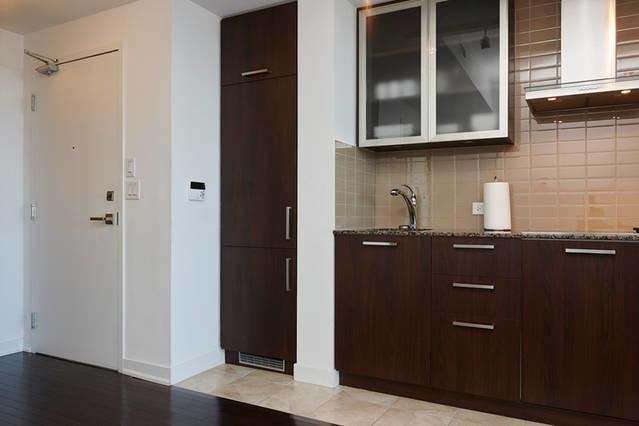 Condo Downtown, Cn Tower, Financial District Toronto Room photo