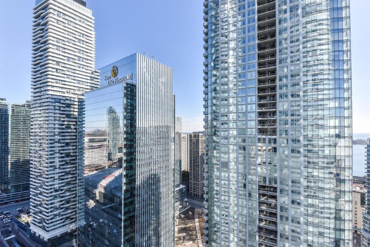 Condo Downtown, Cn Tower, Financial District Toronto Exterior photo