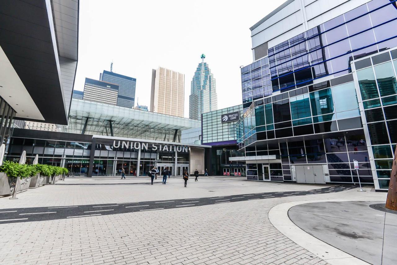 Condo Downtown, Cn Tower, Financial District Toronto Exterior photo