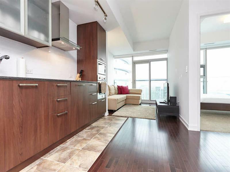 Condo Downtown, Cn Tower, Financial District Toronto Exterior photo